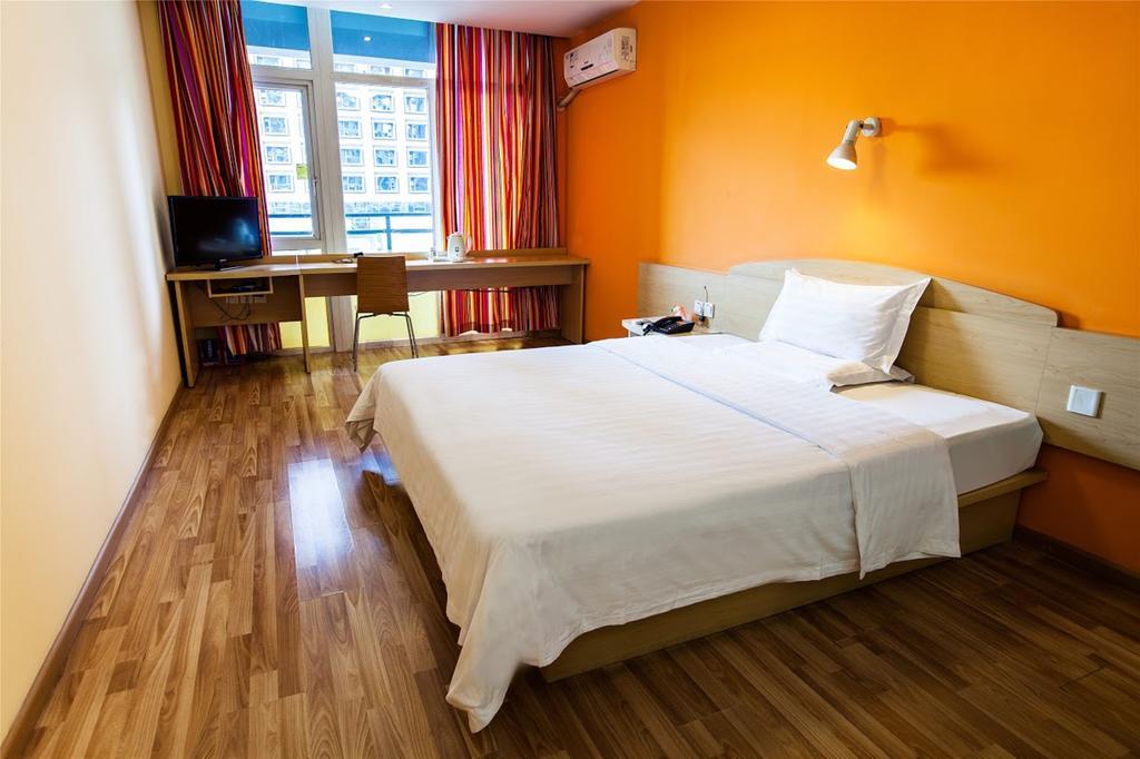 7 Days Inn Heze Mudan Road Branch Eksteriør bilde