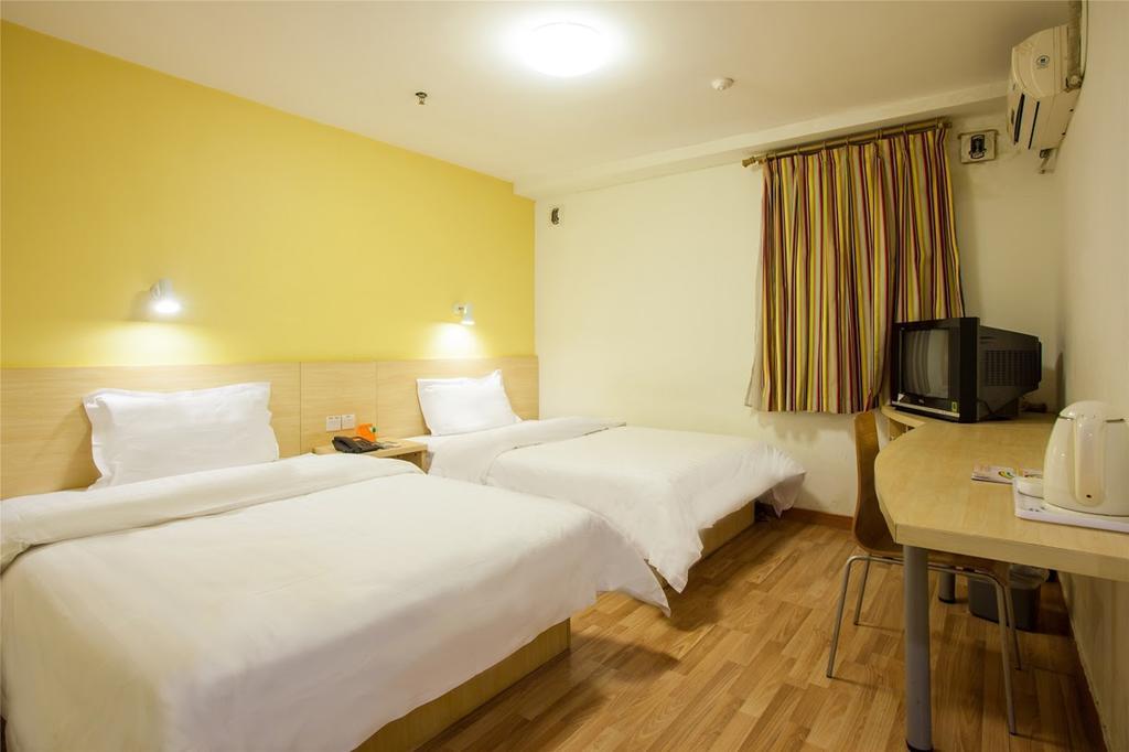 7 Days Inn Heze Mudan Road Branch Eksteriør bilde